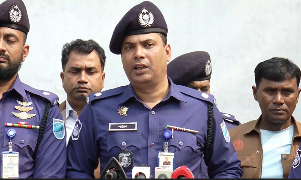 নরসিংদীতে ২ ইউপি চেয়ারম্যানসহ গ্রেফতার ১৮