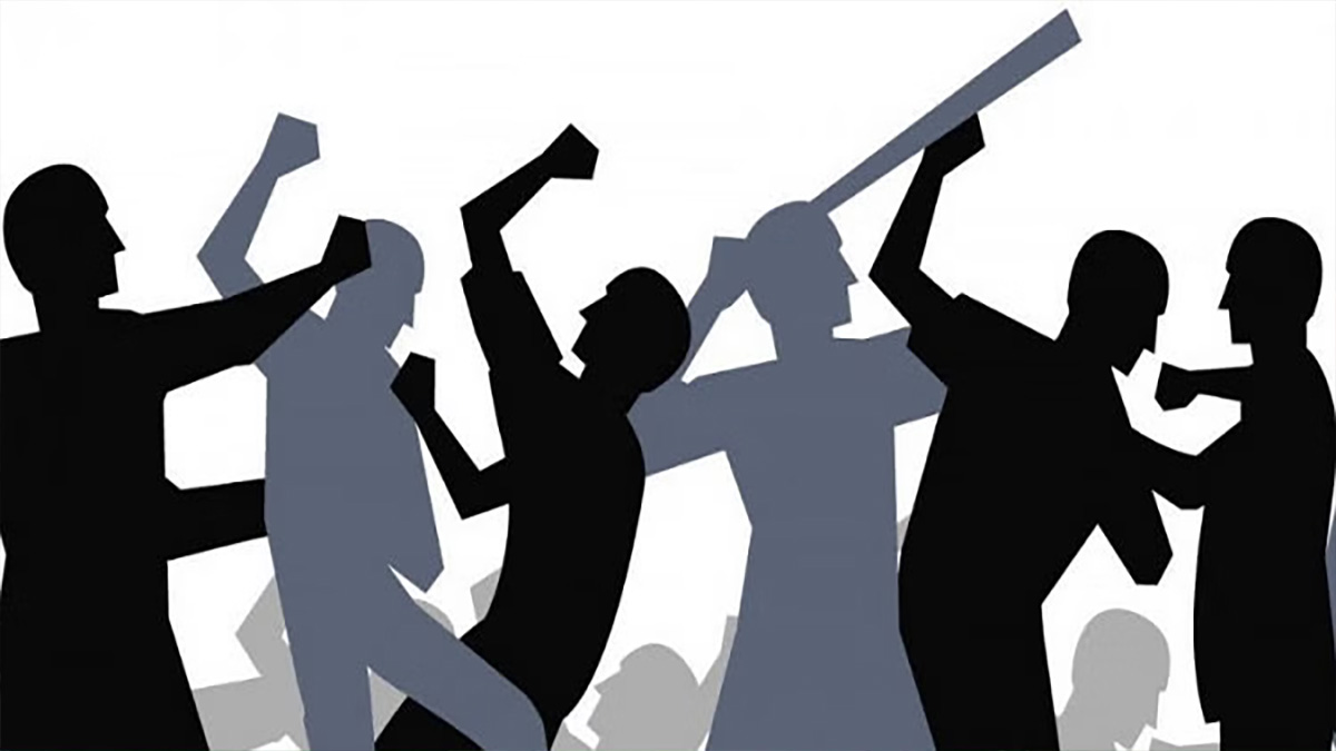 কুমিল্লায় দুই গ্রুপের সংঘর্ষ, গুলিতে নিহত ১