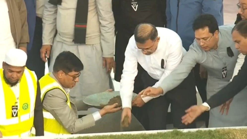 একনজরে রাষ্ট্রীয় মর্যাদায় খালেদা জিয়ার দাফন কার্যক্রমের ছবি