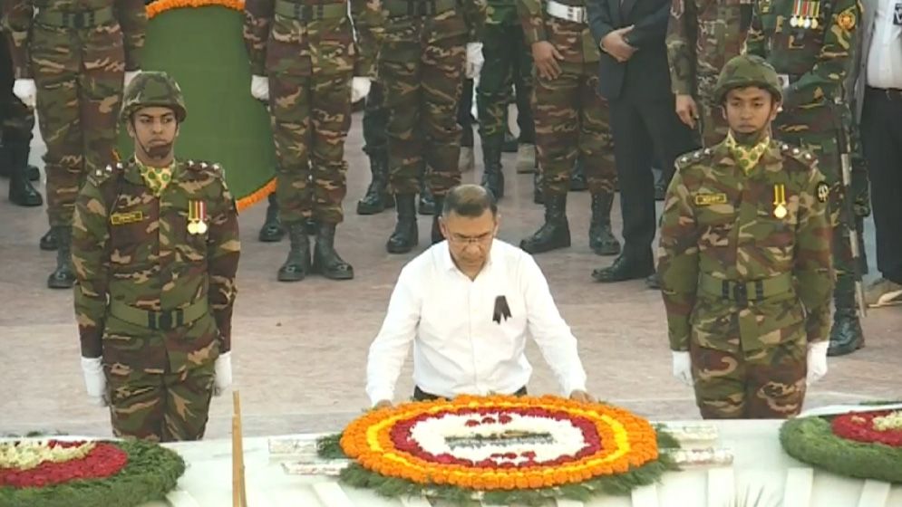 একনজরে রাষ্ট্রীয় মর্যাদায় খালেদা জিয়ার দাফন কার্যক্রমের ছবি