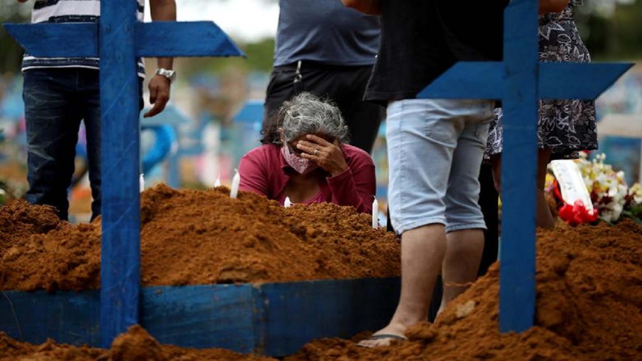 করোনাভাইরাসে বিশ্বে আরও ১১ হাজার মানুষের মৃত্যু