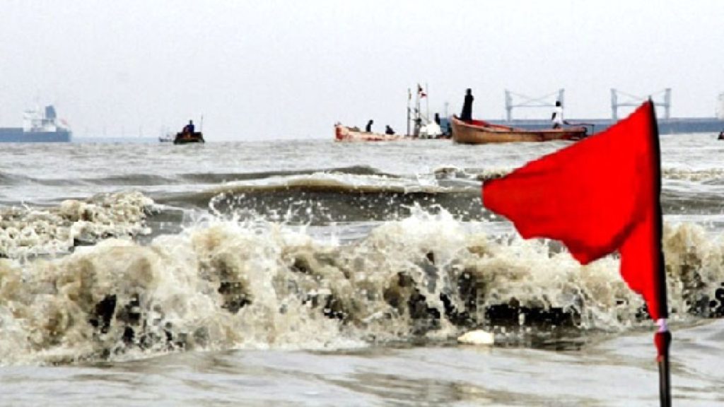 বঙ্গোপসাগরে গভীর নিম্নচাপ কক্সবাজার থেকে ৬৫০ কিলোমিটার দূরে