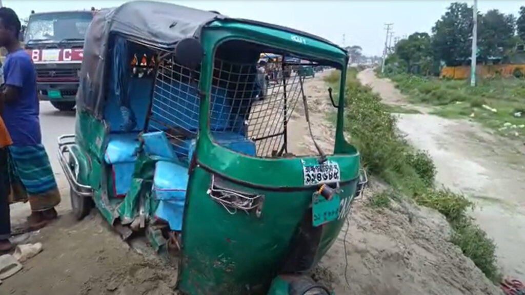 ব্রাহ্মণবাড়িয়ায় পিকআপ-সিএনজি সংঘর্ষে দুইজন নিহত